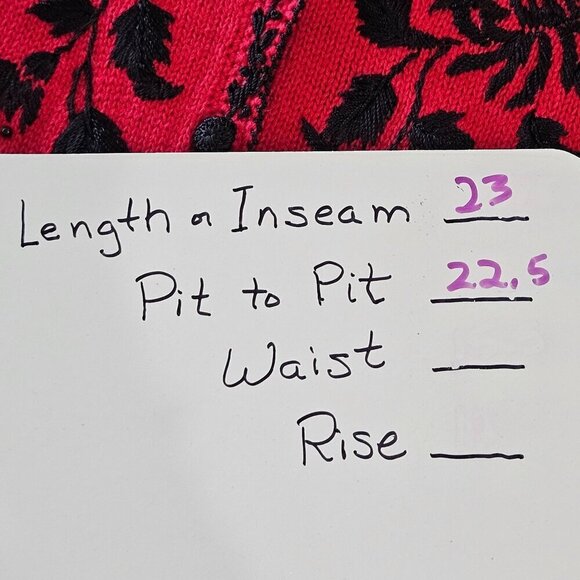 Heirloom Collectibles Large Vintage Cardigan Red Sweater Embroidered 90's Y2K - Picture 8 of 8